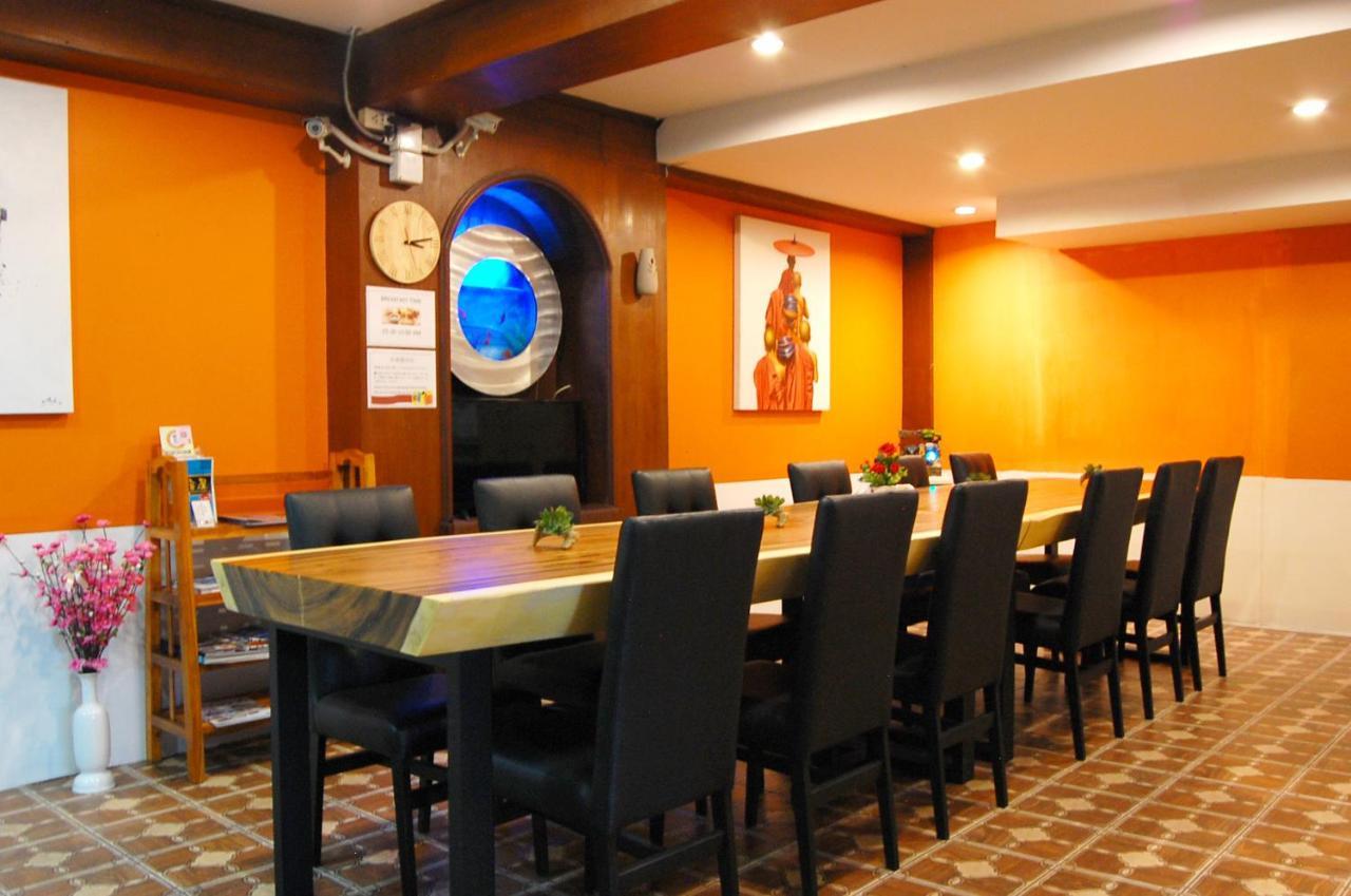 Yadoya @ Thonglor Hotel Banguecoque Exterior foto